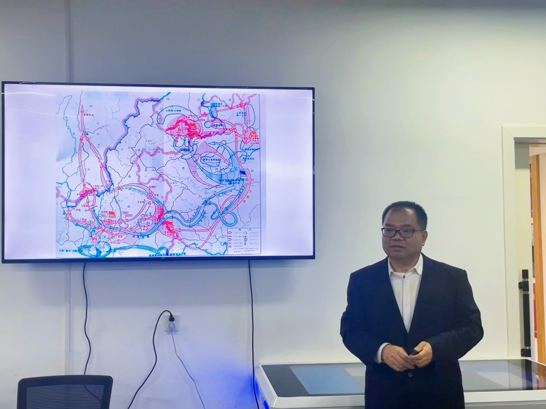 校际交流 | 云南交通职业学院马克思主义学院到访我校参观体验“VR+建党”实践课程 第 2 张