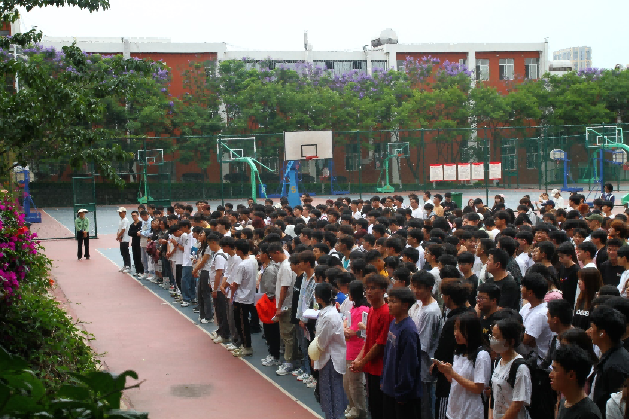 【信智社区团学活动】信息与智能工程学院积极参与学校综合应急疏散演练 第 6 张