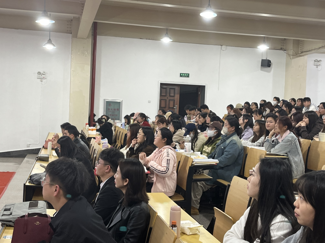 校企合作 共筑就业新桥梁丨医学院护理(学)、助产(学)专业开展就业宣讲会 第 4 张 校企合作 共筑就业新桥梁丨医学院护理(学)、助产(学)专业开展就业宣讲会 第 4 张