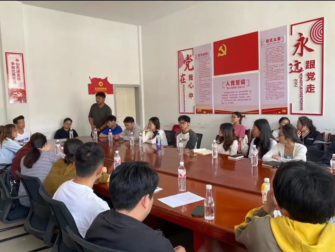 医学院药学、中药学专业开展2024届毕业生座谈会 第 4 张 医学院药学、中药学专业开展2024届毕业生座谈会 第 4 张