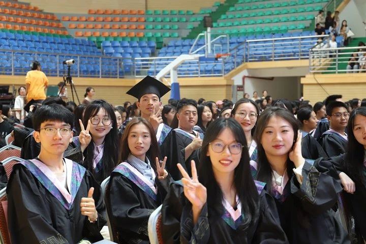 94cf824ecb29f2be9e13f0c80876e26e.jpg 94cf824ecb29f2be9e13f0c80876e26e.jpg