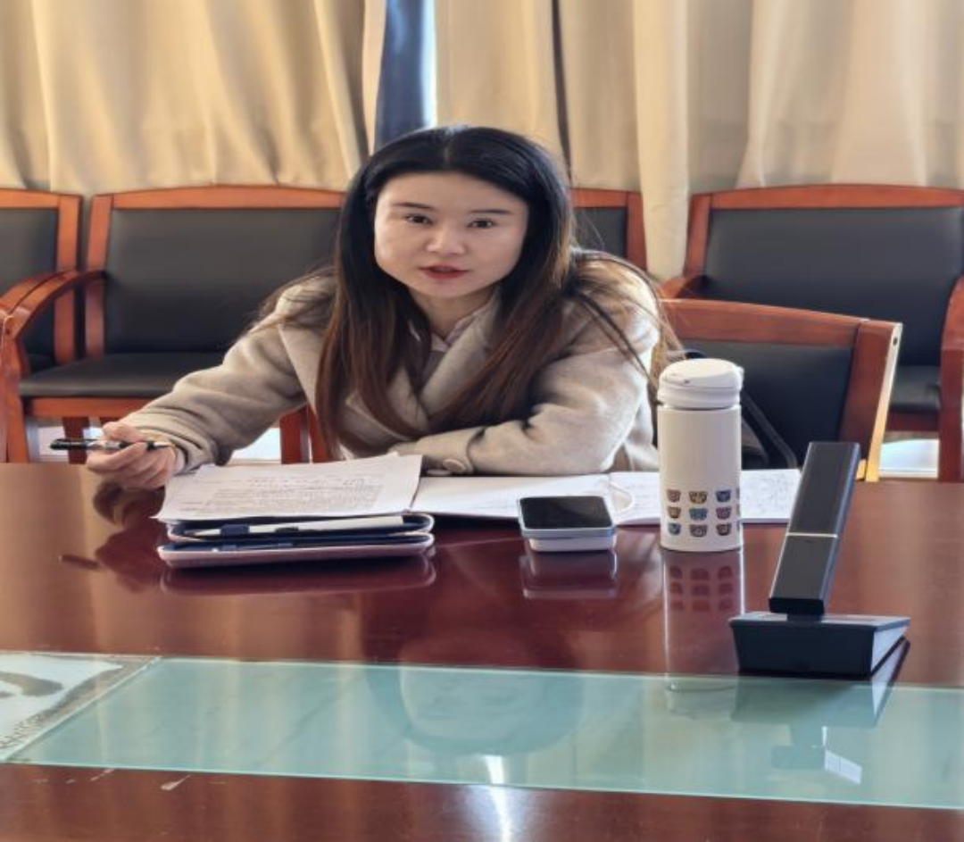 深学细悟凝共识 知行合一育新人——我院召开学习贯彻党的二十届四中全会精神座谈会 第 5 张