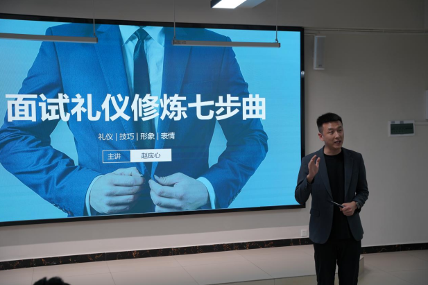 屏幕截图 2025-12-02 190259.png